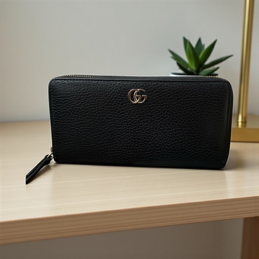 Gucci Black Leather Wallet